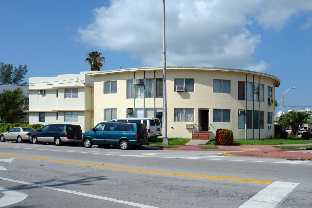 Alton Pointe